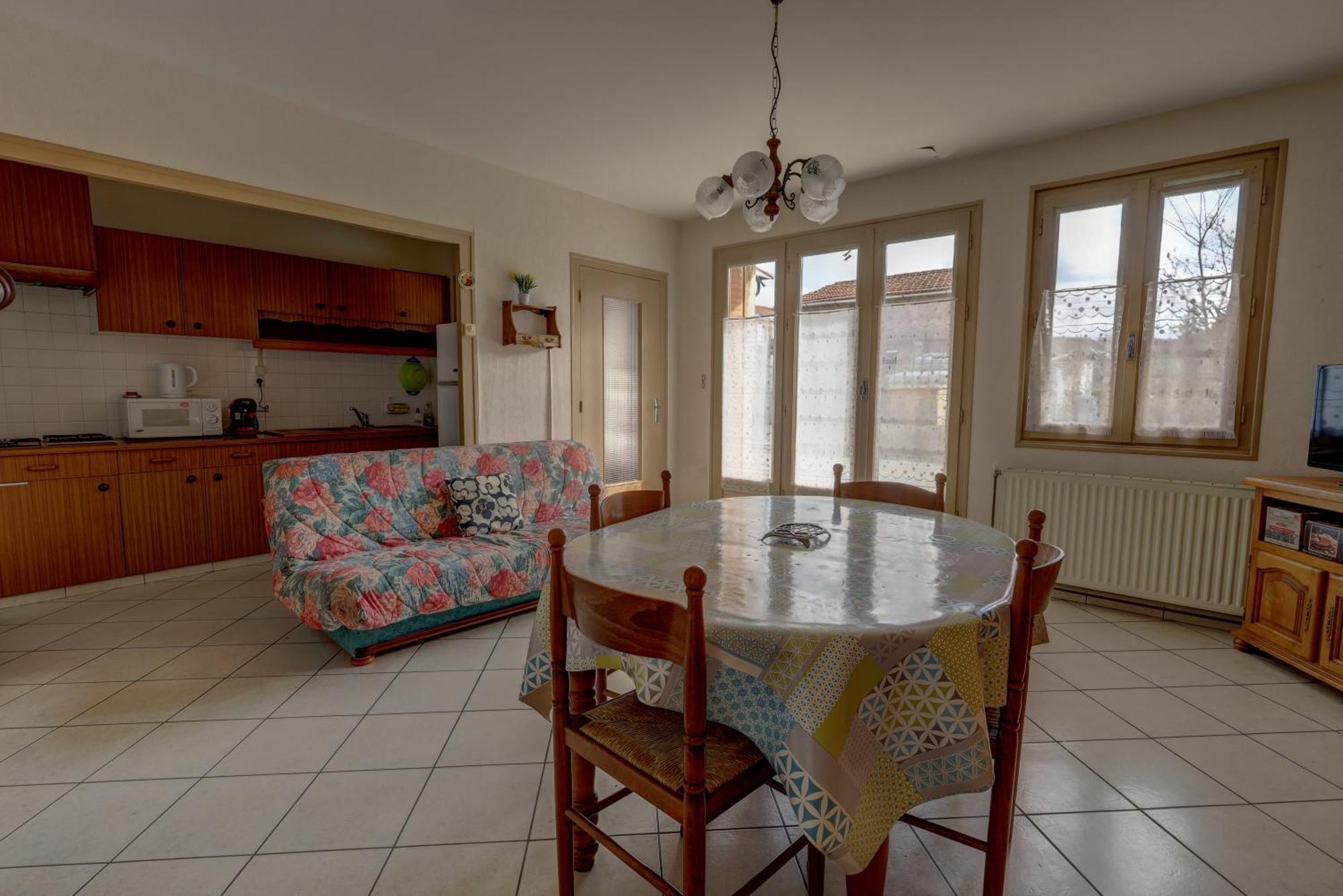 Villa Vintage House à Ambérieu-en-Bugey Extérieur photo